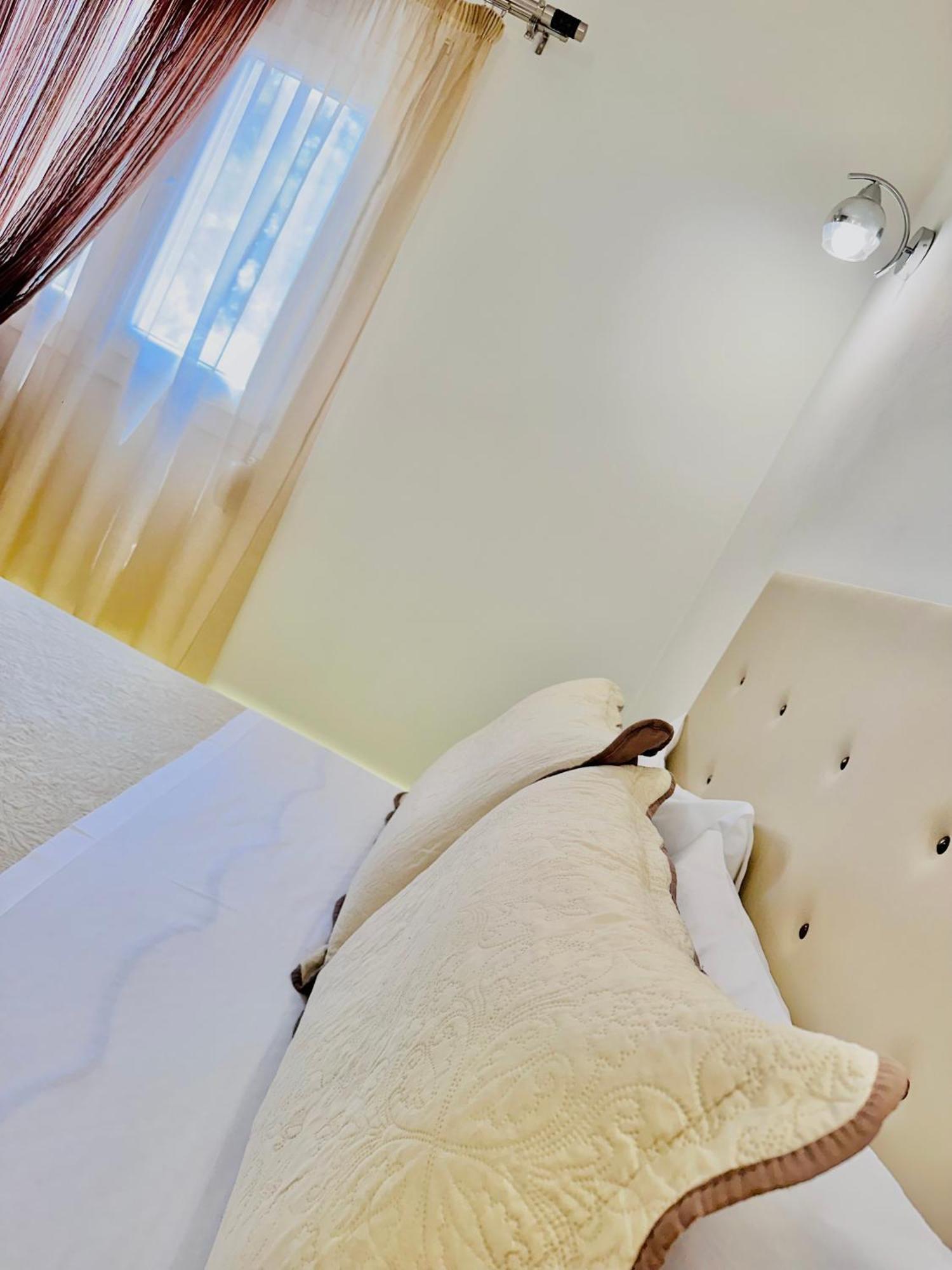Xrysanthis Home Emporio  エクステリア 写真